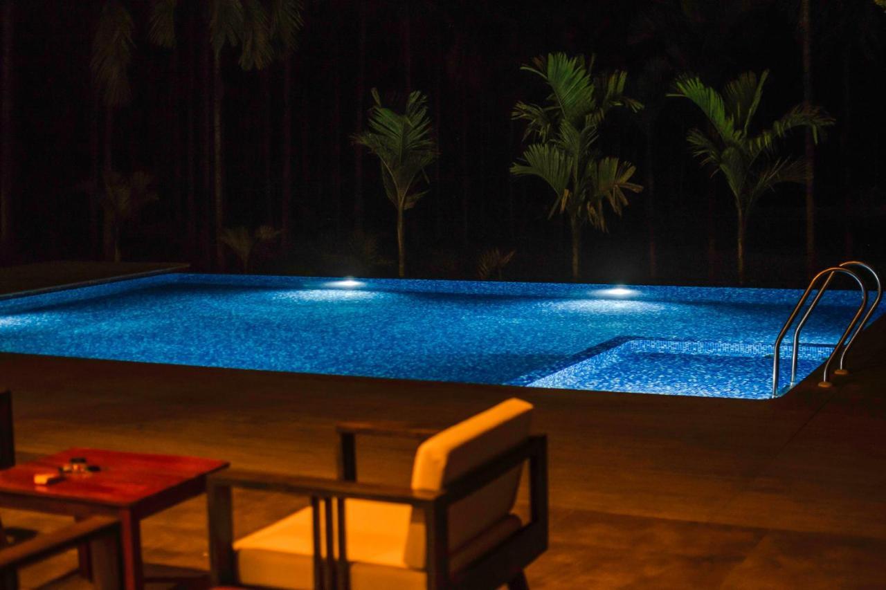 Stayvista At Tall Silver With Infinity Pool & Breakast Madikeri Exterior foto